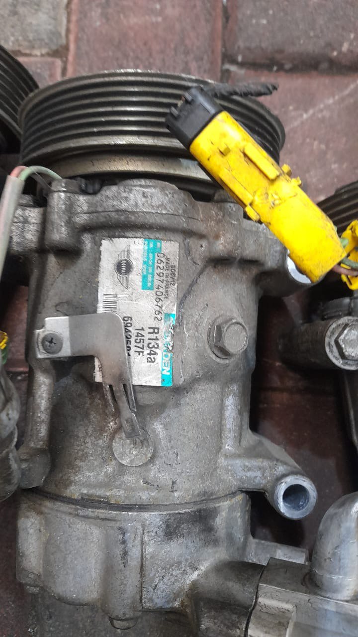 کمپرسور کولرپژو206 استوک اصلی فرانسه مارک sandenپولی بزرگ